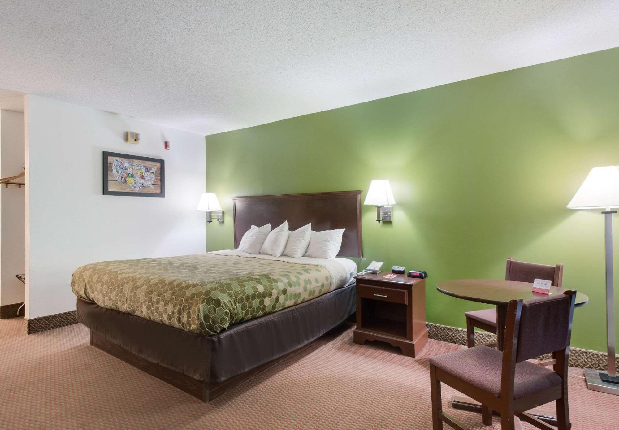 Econo Lodge Inn & Suites East Knoxville Exterior foto