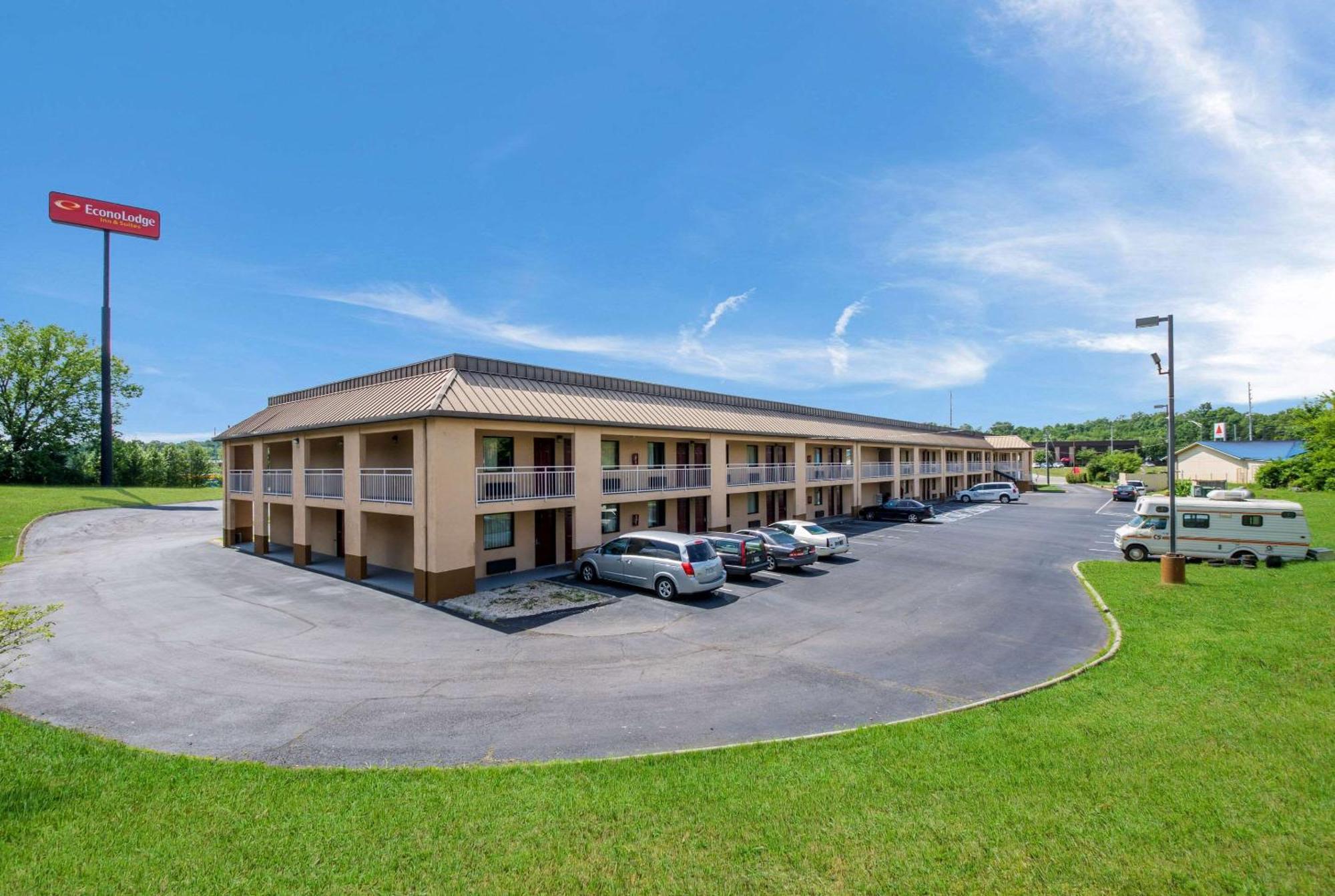 Econo Lodge Inn & Suites East Knoxville Exterior foto