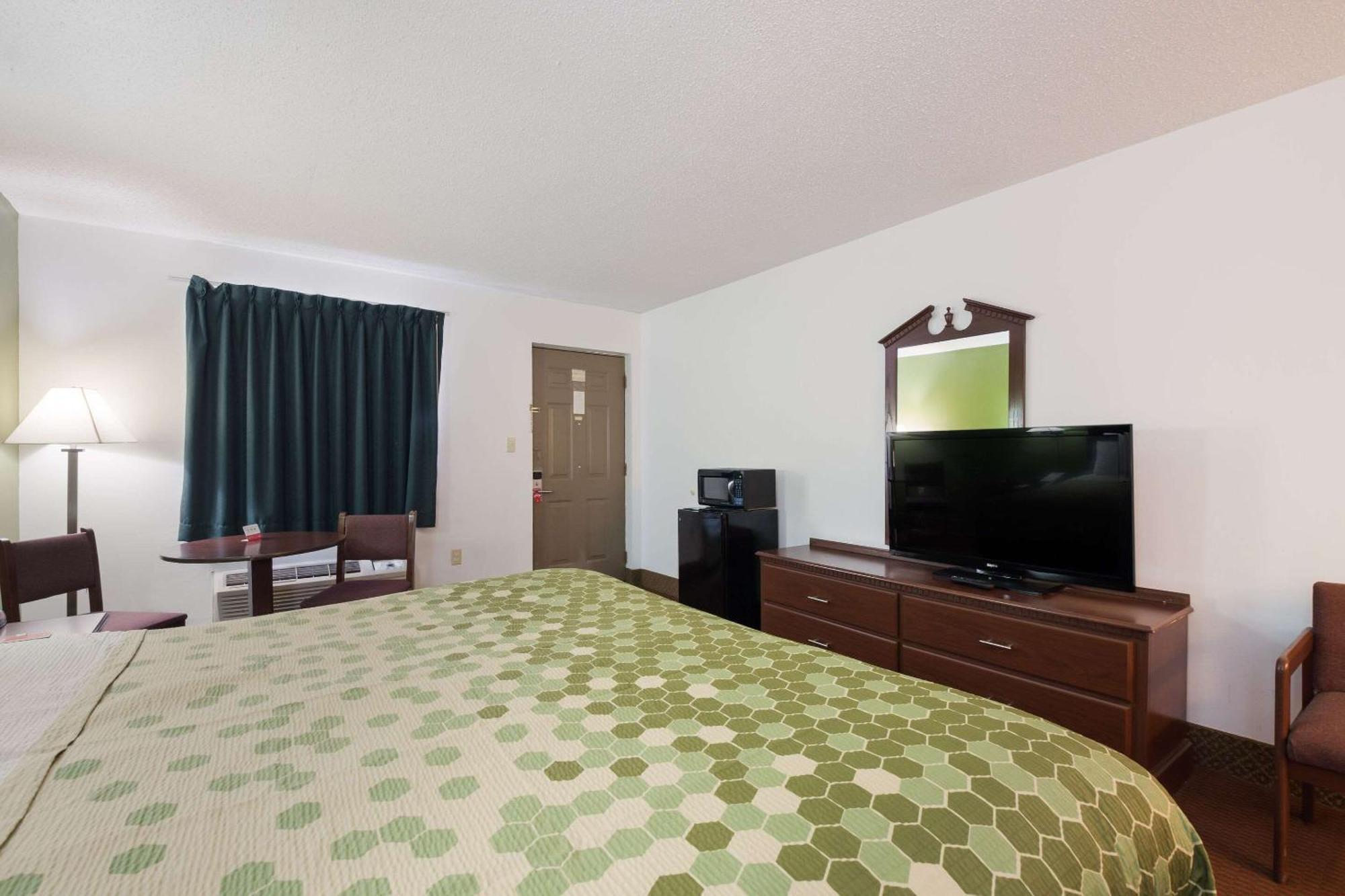 Econo Lodge Inn & Suites East Knoxville Exterior foto